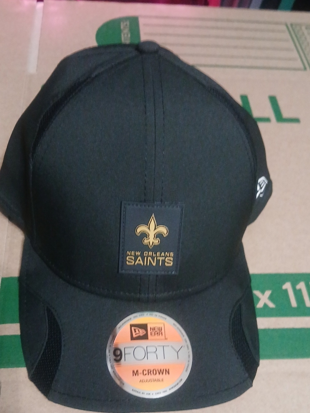 New Era New Orleans Saints 2025/26 Sideline Adjustable Hat